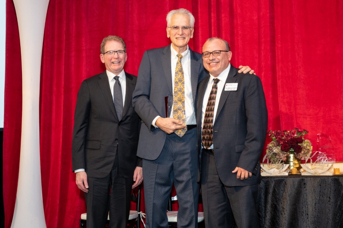 Stanford Medicine Alumni Awards 2019: Charles Czeisler